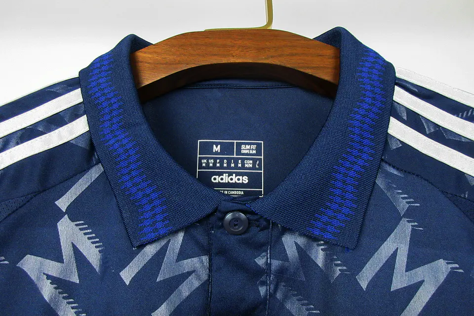 Manchester United Away 24/25 6