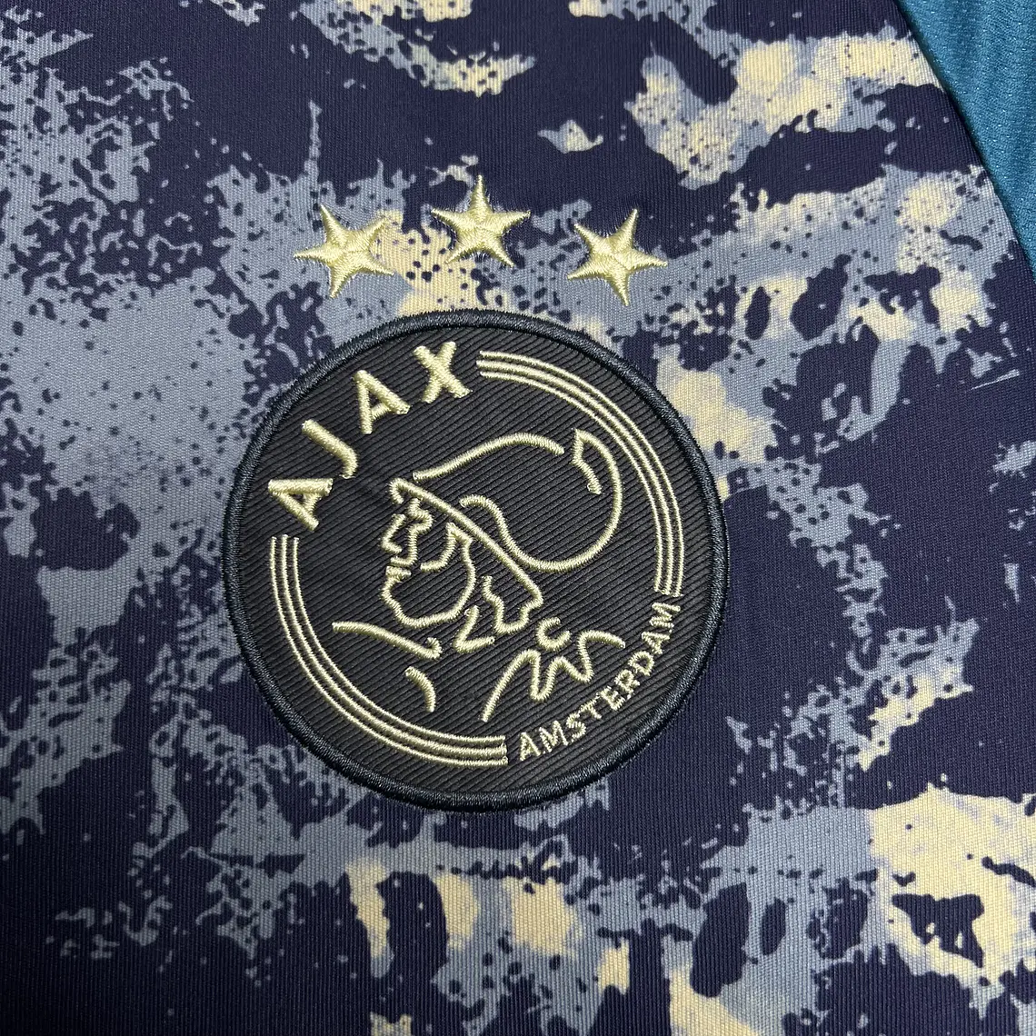 Ajax Away 24/25 6