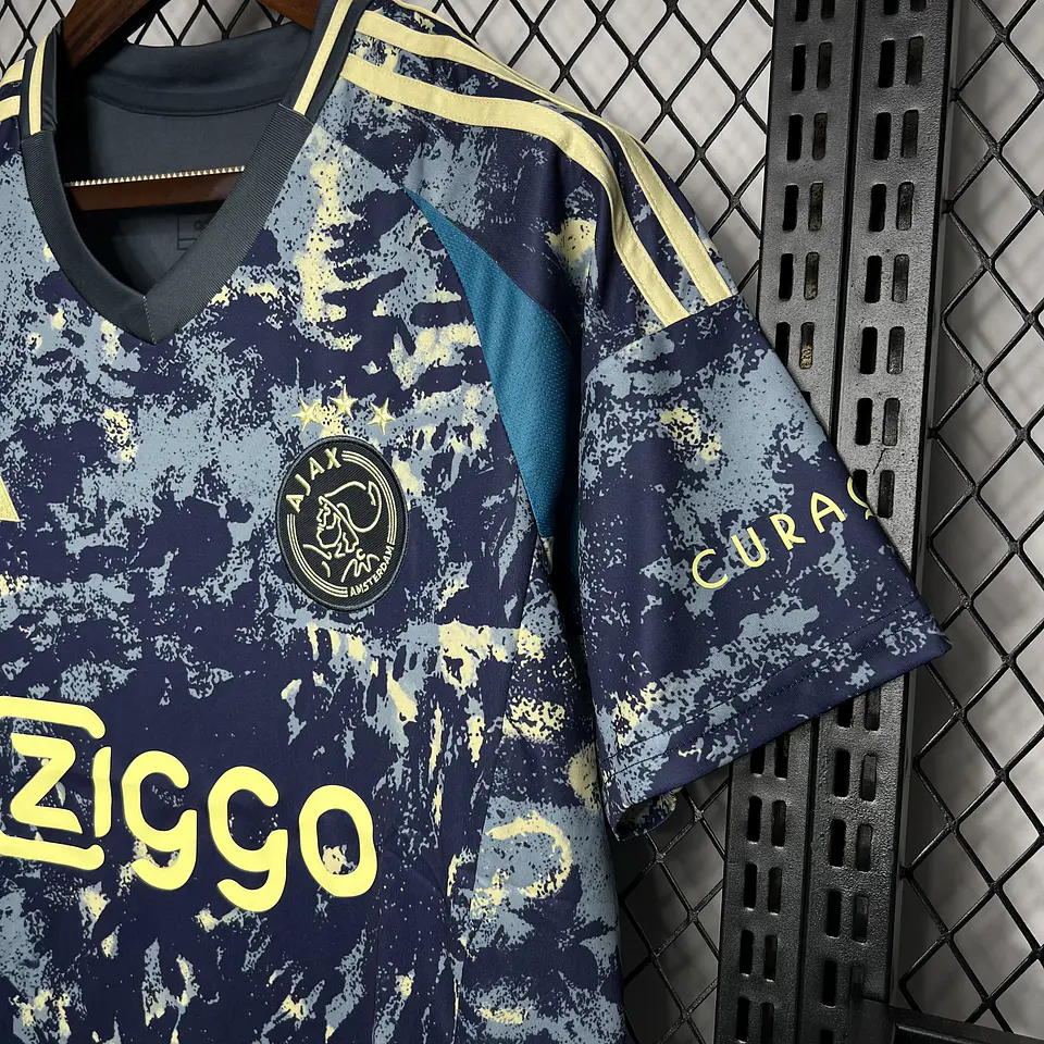 Ajax Away 24/25 5