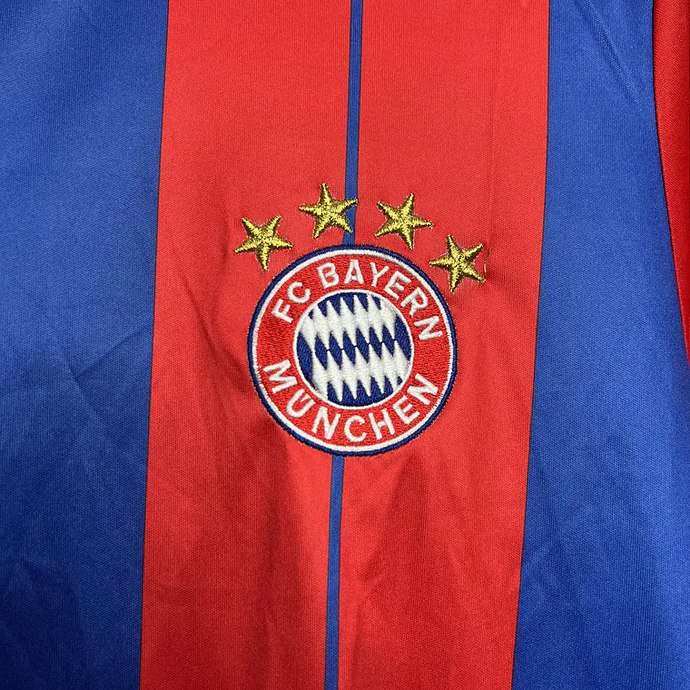 Bayern Home 14/15 5