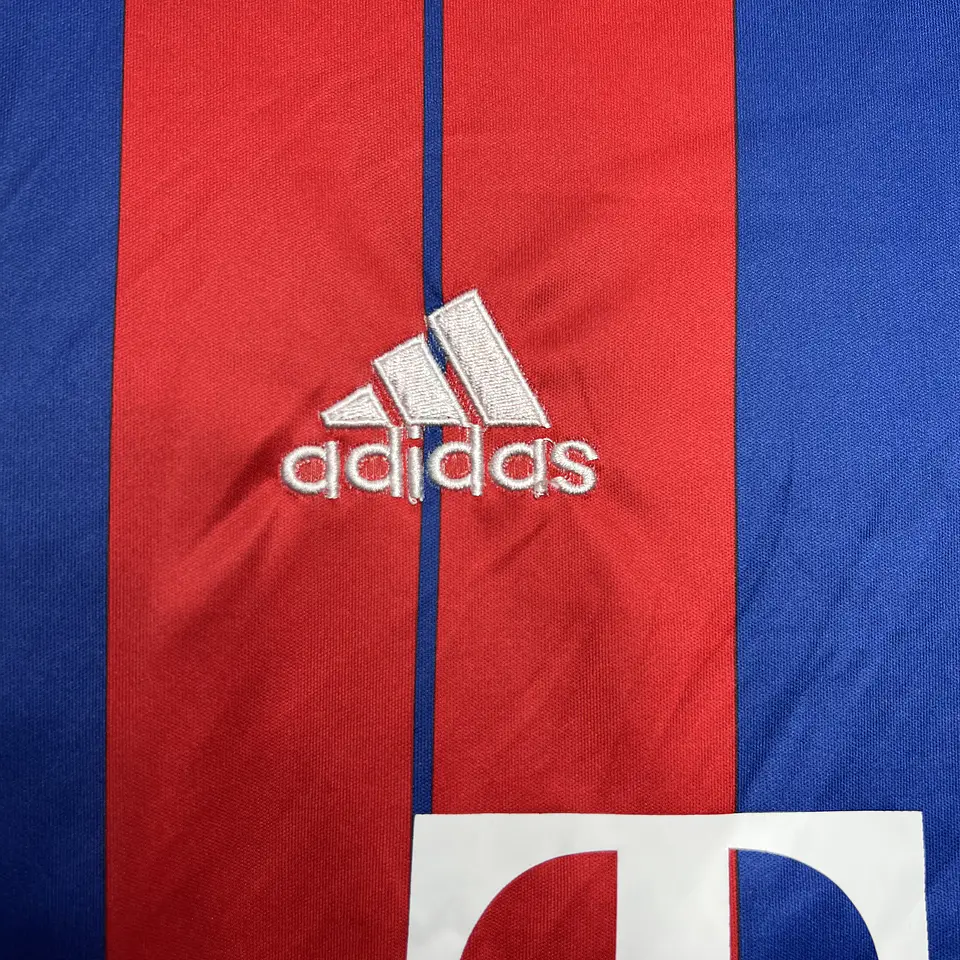 Bayern Home 14/15 6