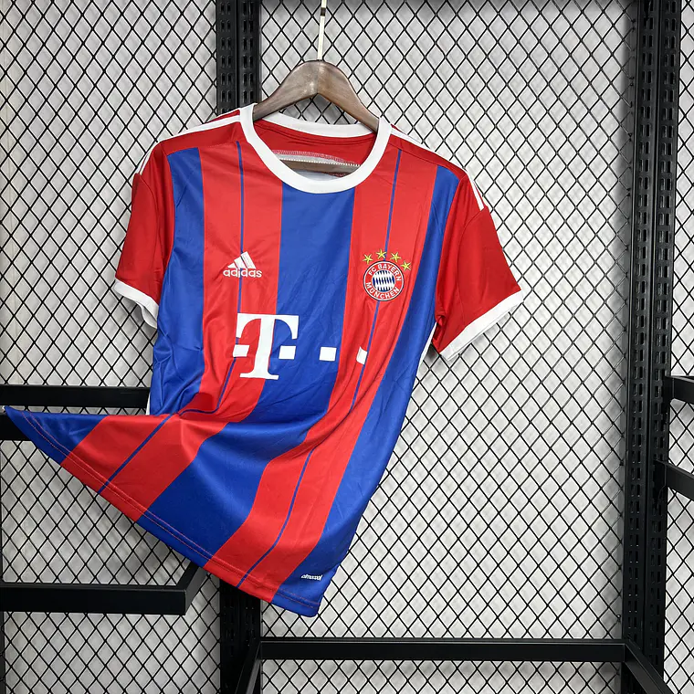 Bayern Home 14/15 4
