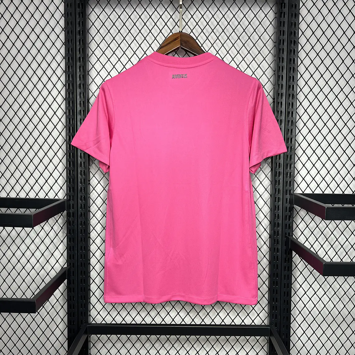 Juventus Away 11/12 3