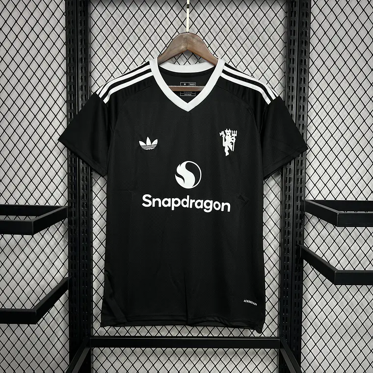 Manchester United 4th 24/25 2