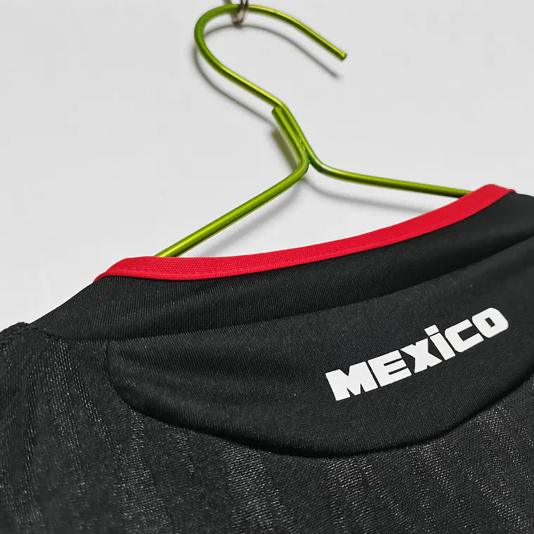 México Away 2010 6
