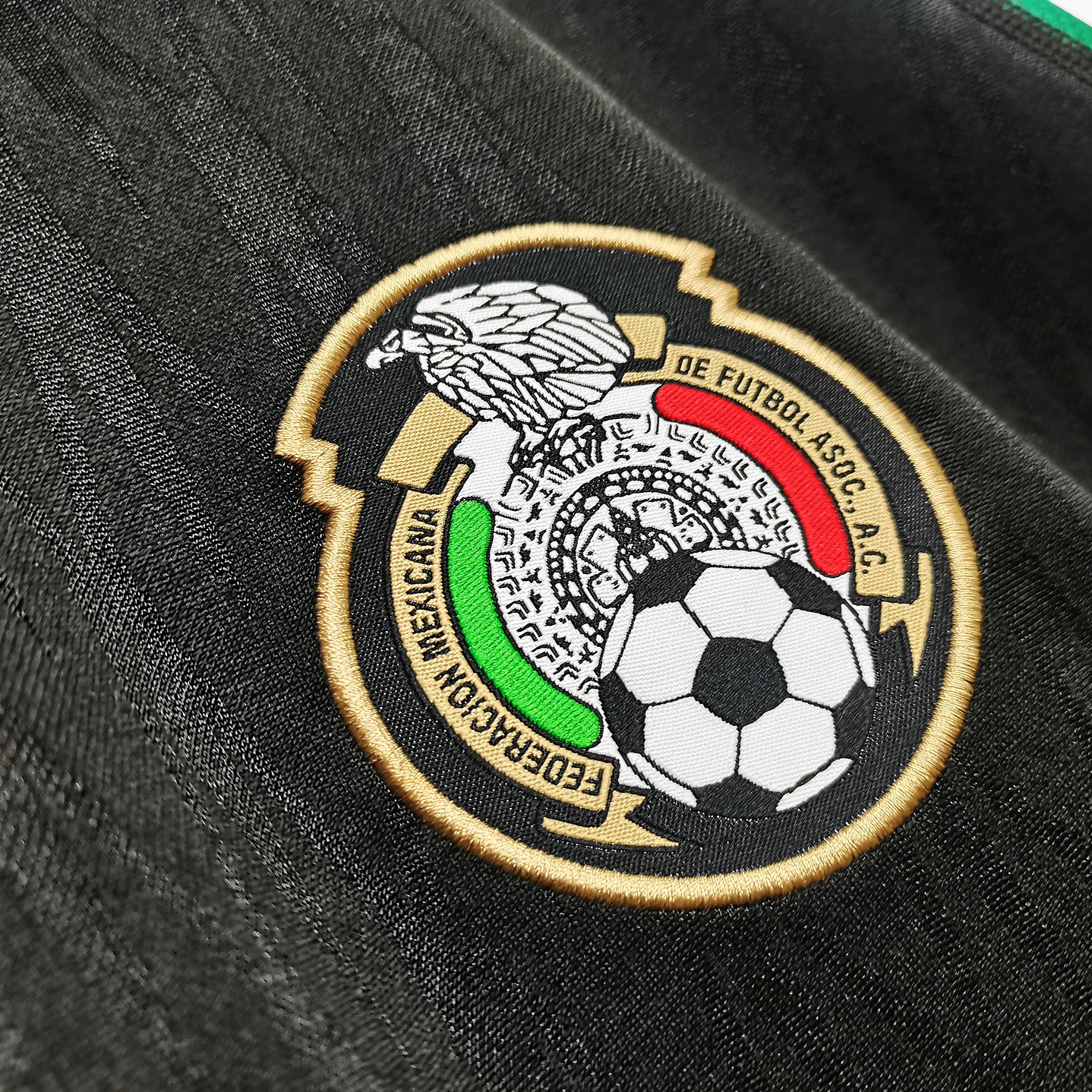 México Away 2010 4