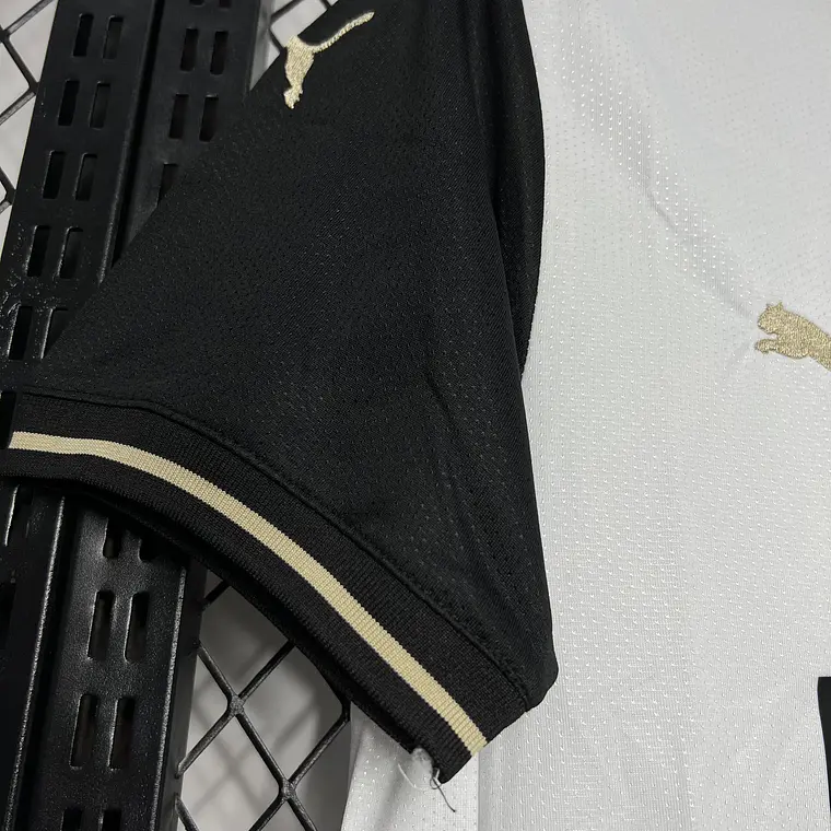 Valência Home 24/25 7