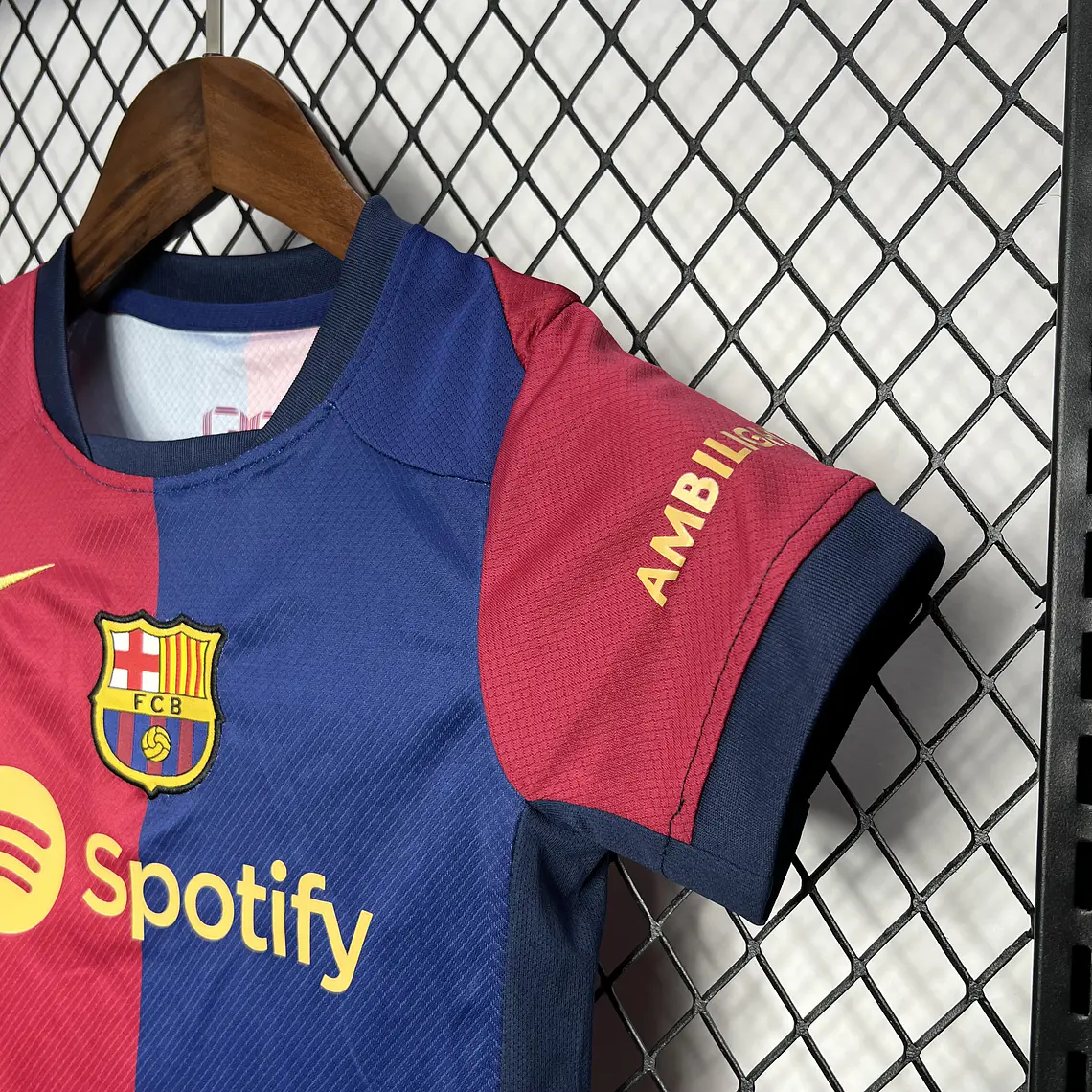 Barcelona Home 24/25 Kit Criança 5