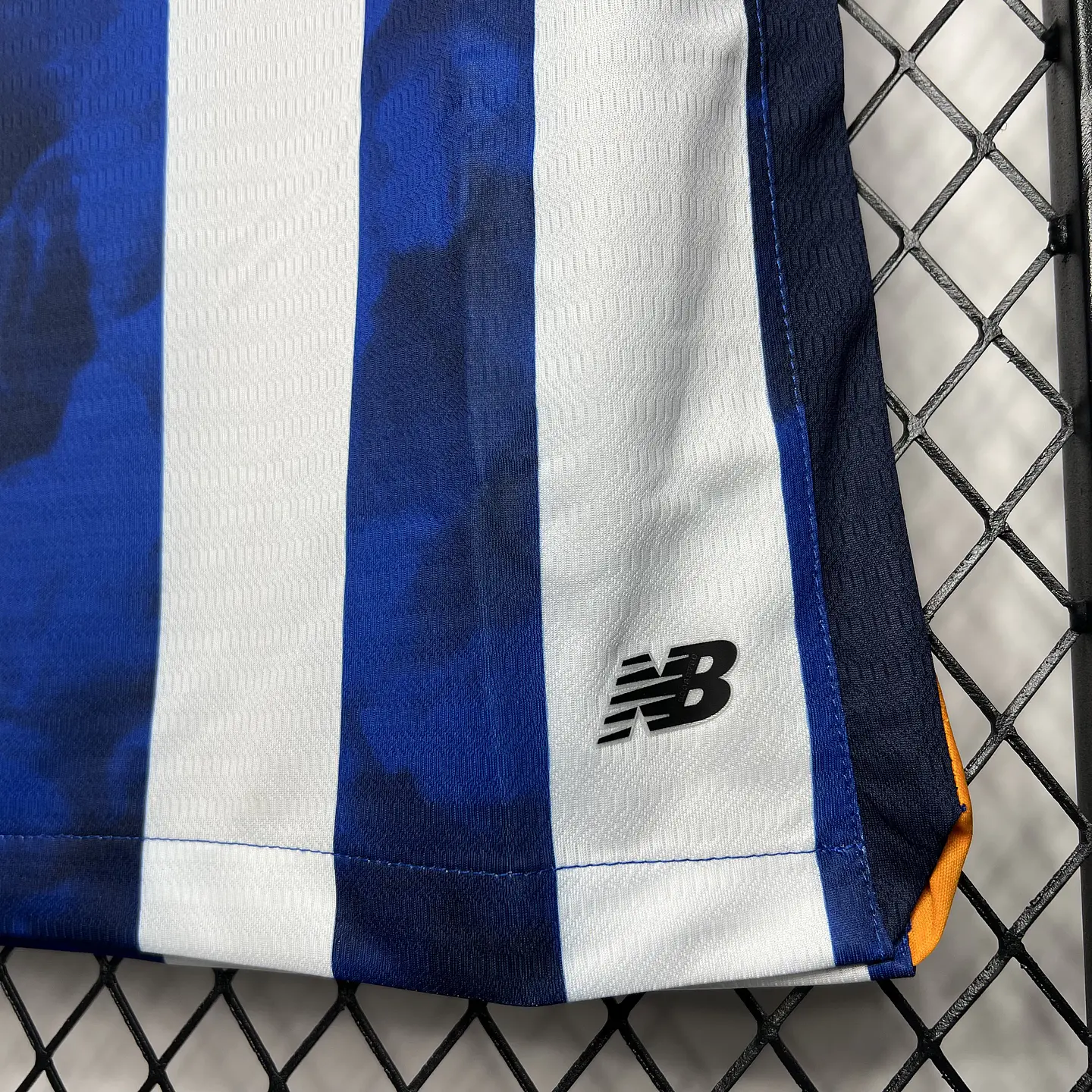 Porto Home 24/25 6