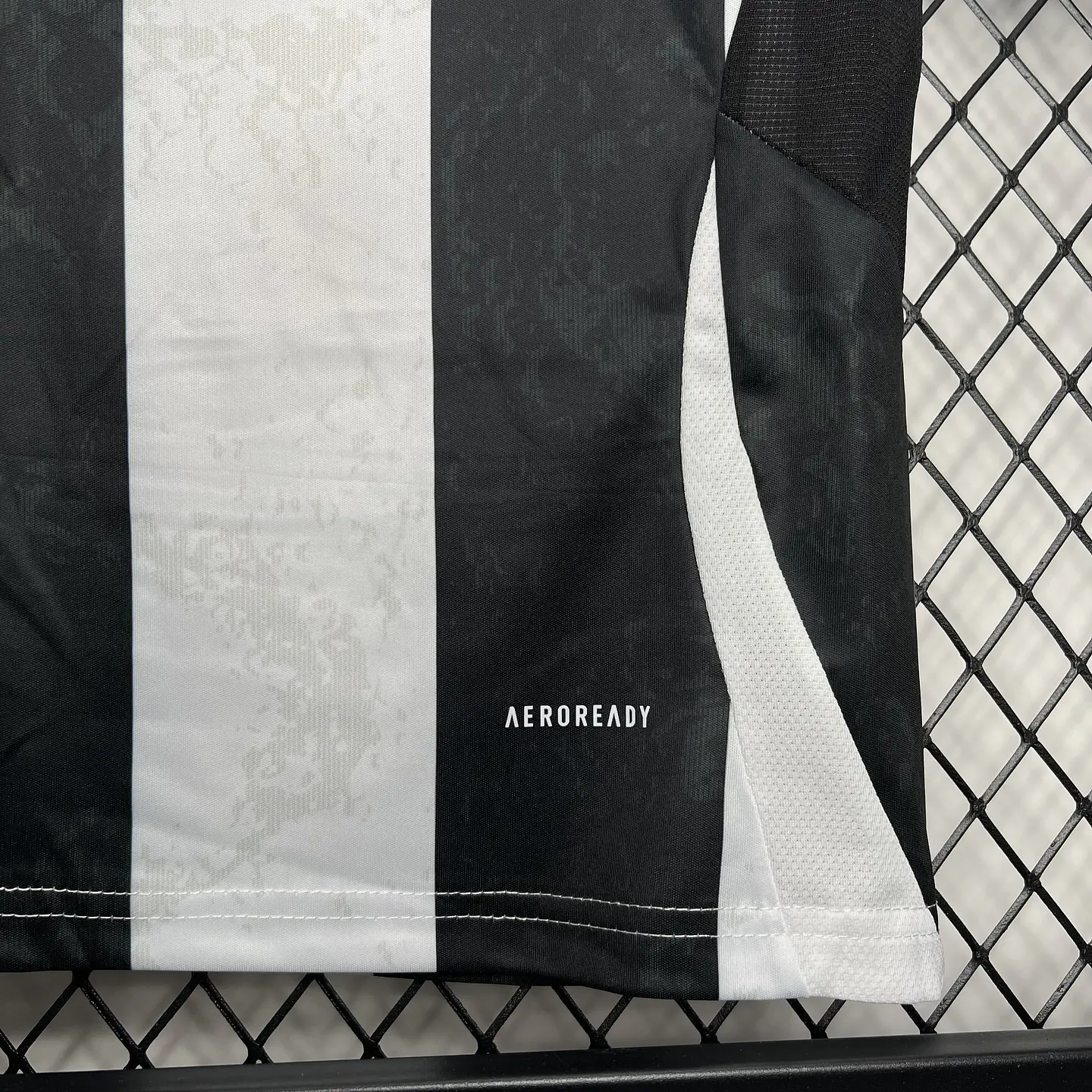 Juventus Home 24/25 Kit Criança 6