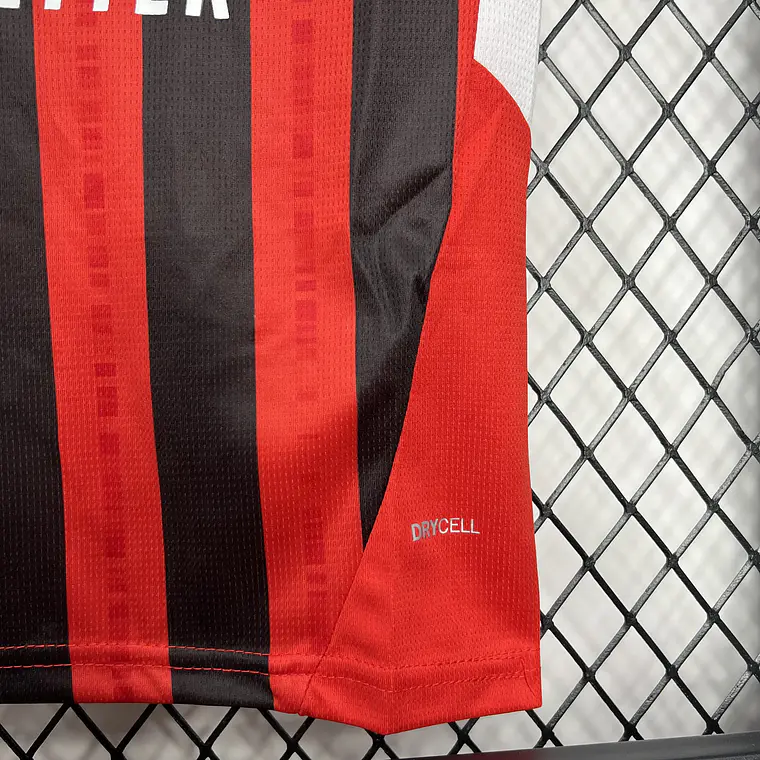 Milan Home 24/25 Kit Criança 9