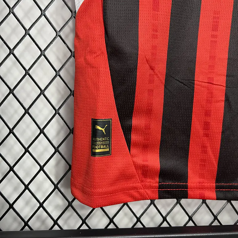 Milan Home 24/25 Kit Criança 8