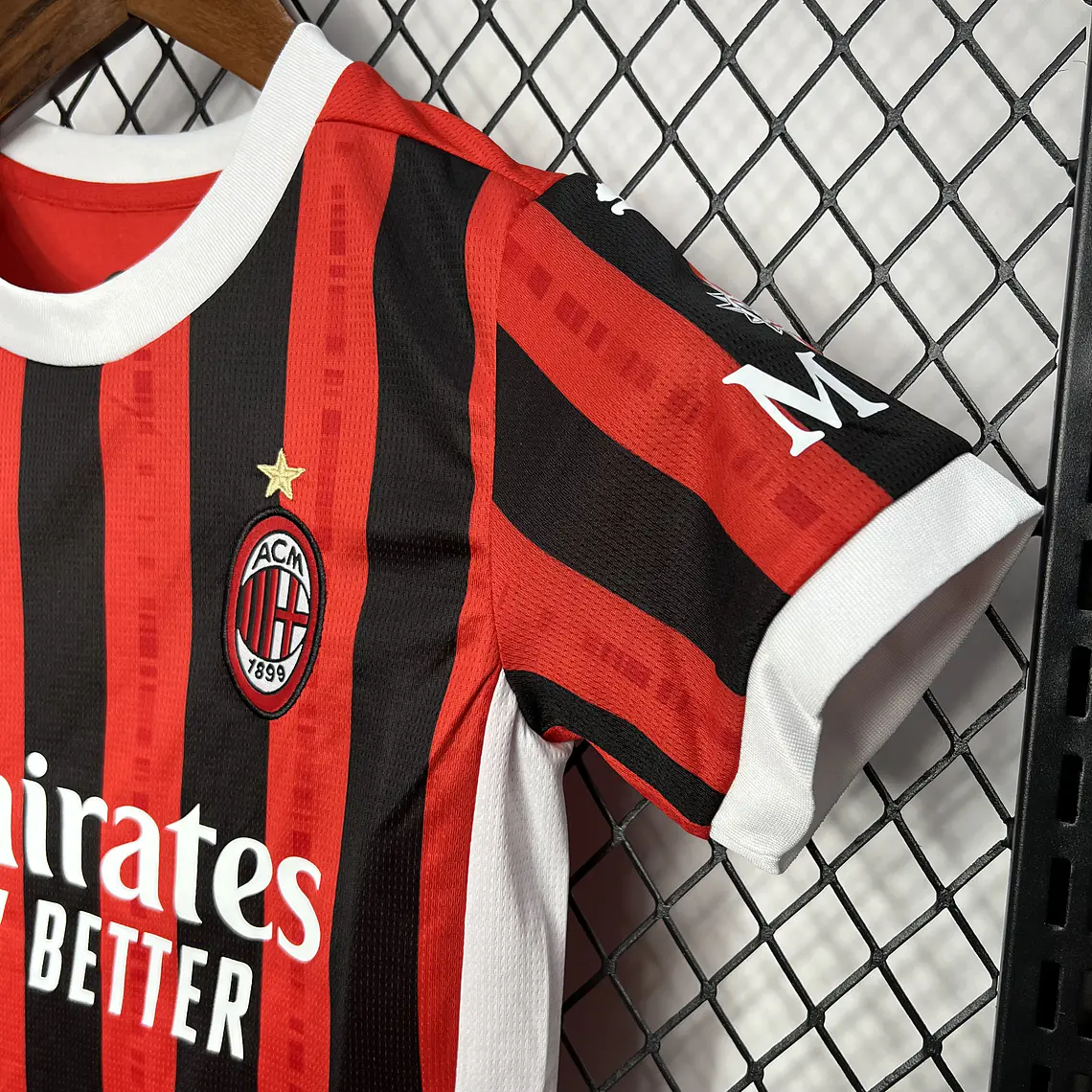 Milan Home 24/25 Kit Criança 6