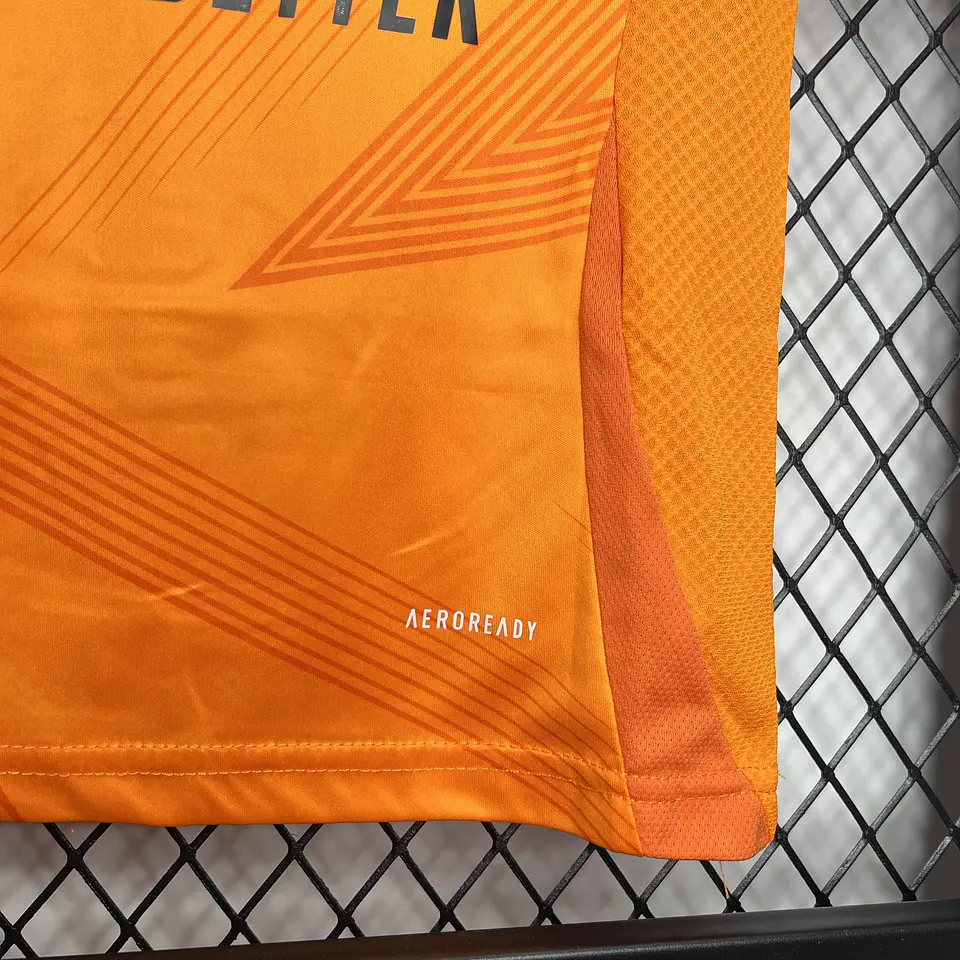 Real Madrid Away 24/25 Kit Criança 6