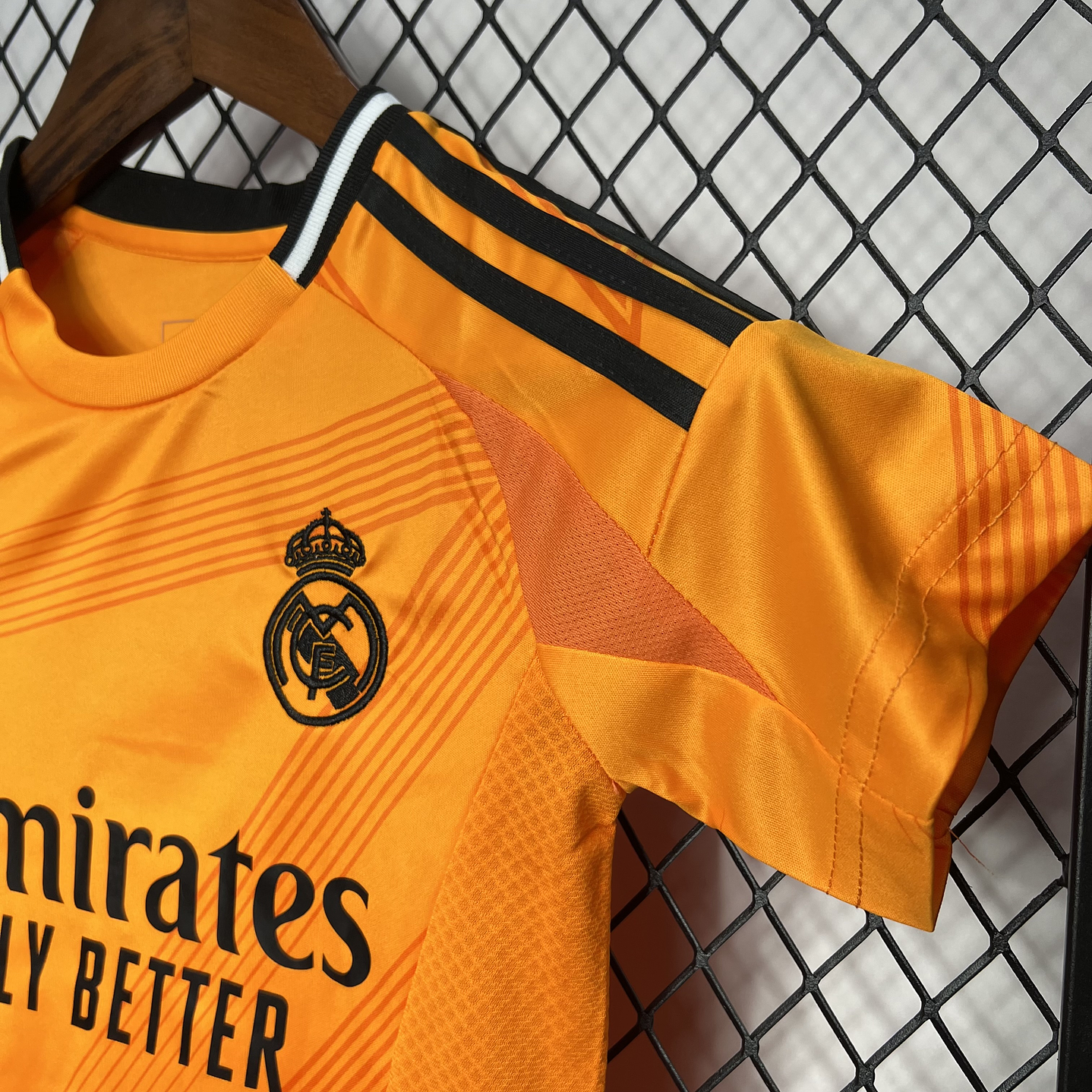 Real Madrid Away 24/25 Kit Criança 5