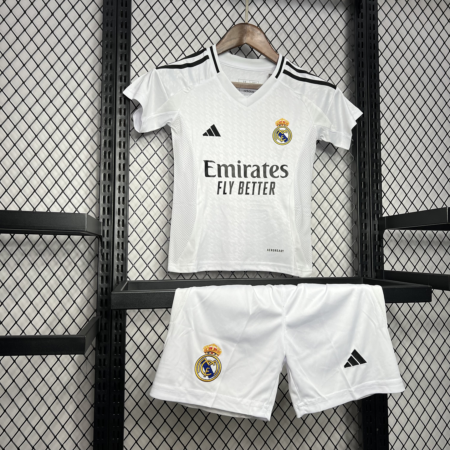 Real Madrid Home 24/25 Kit Criança 3