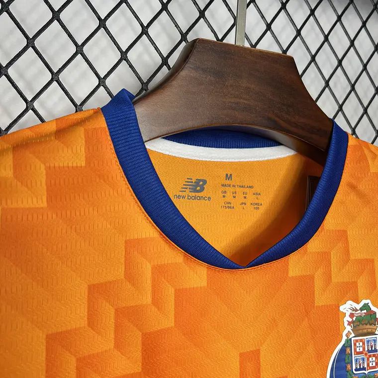 Porto Away 24/25 5