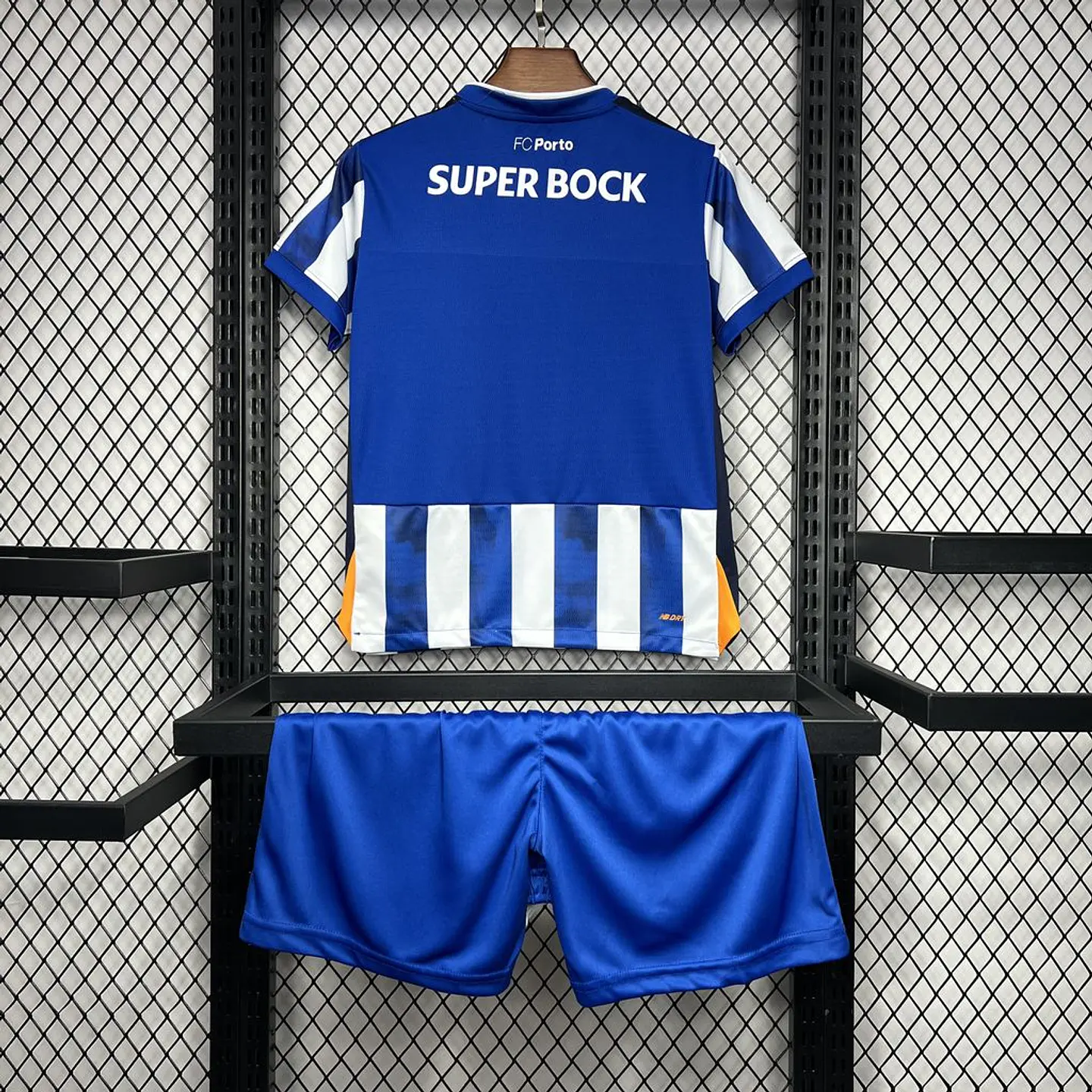 Porto Home Kit-Criança 24/25 2