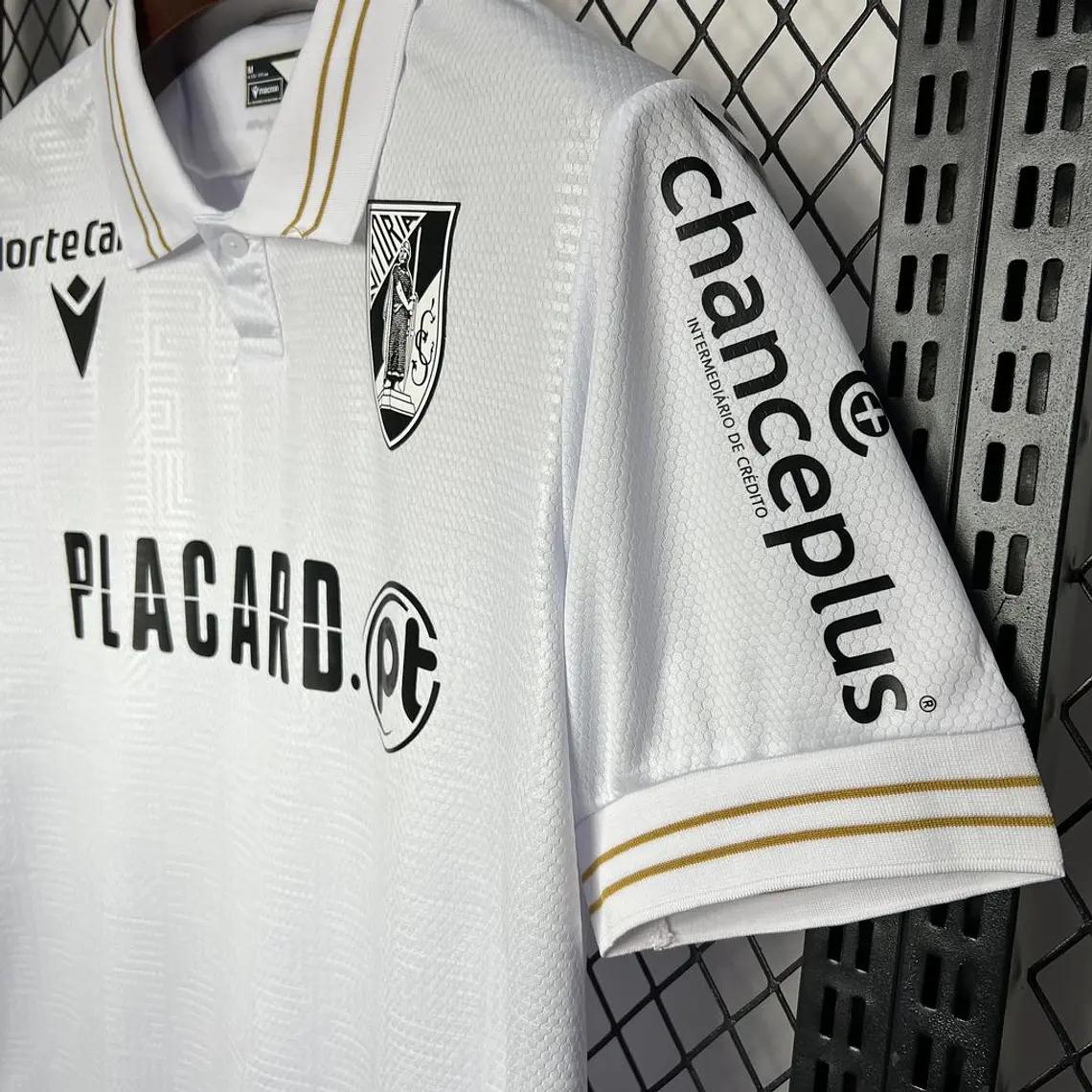 Vitória SC Home 24/25 5