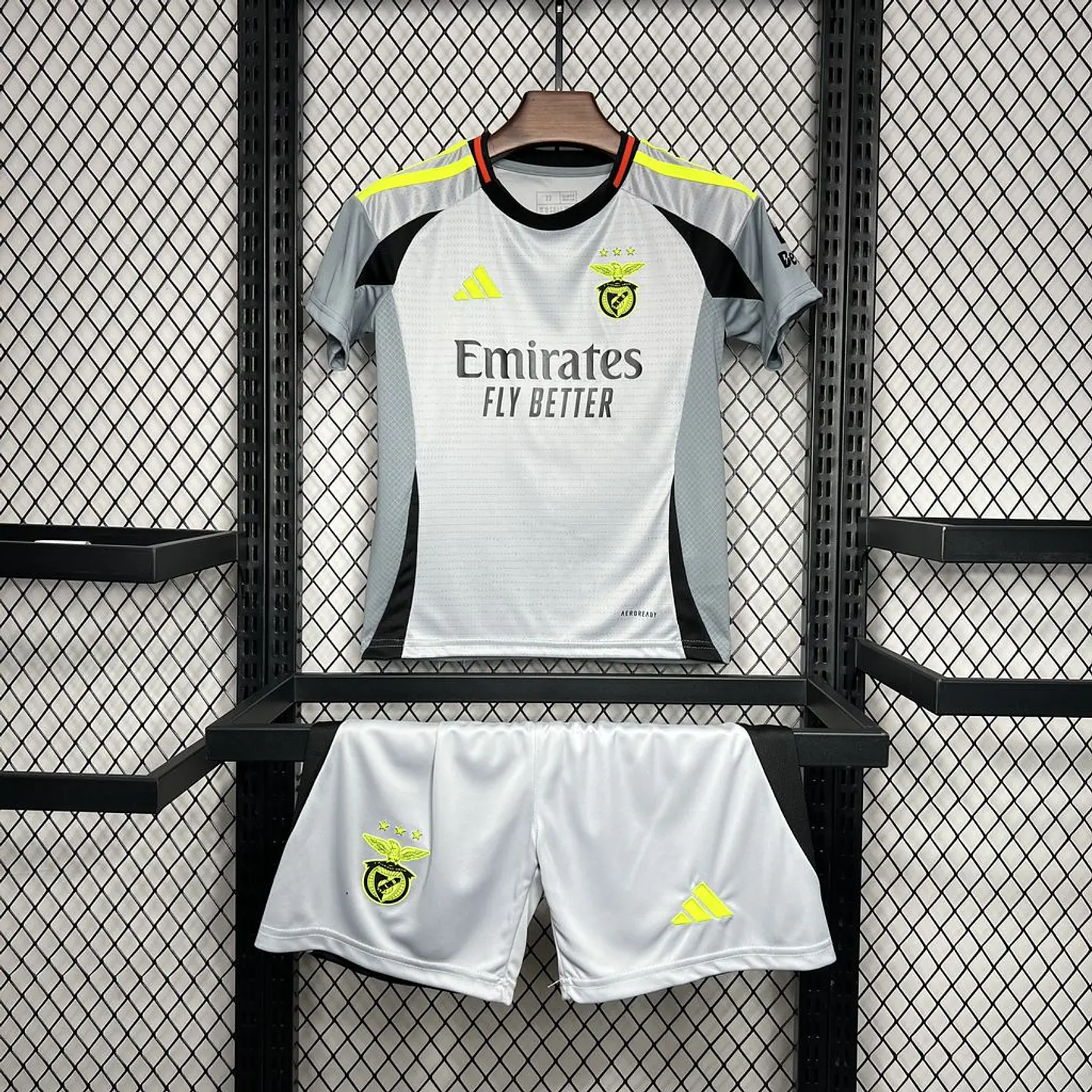 Benfica Third 24/25 Kit Criança 1