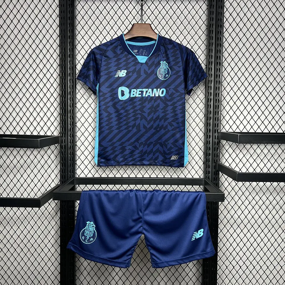 Porto Third 24/25 Kit Criança 1