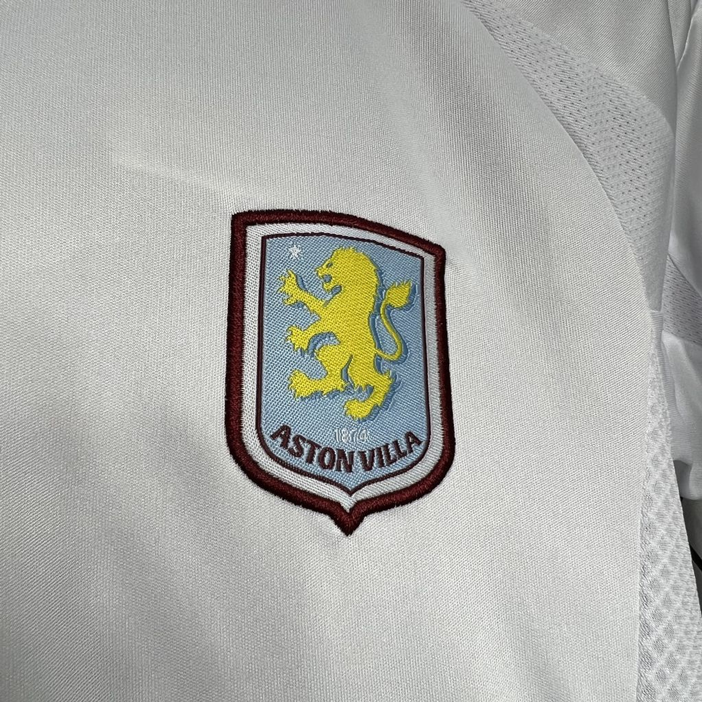 Aston Villa Away 24/25 Kit Criança  5