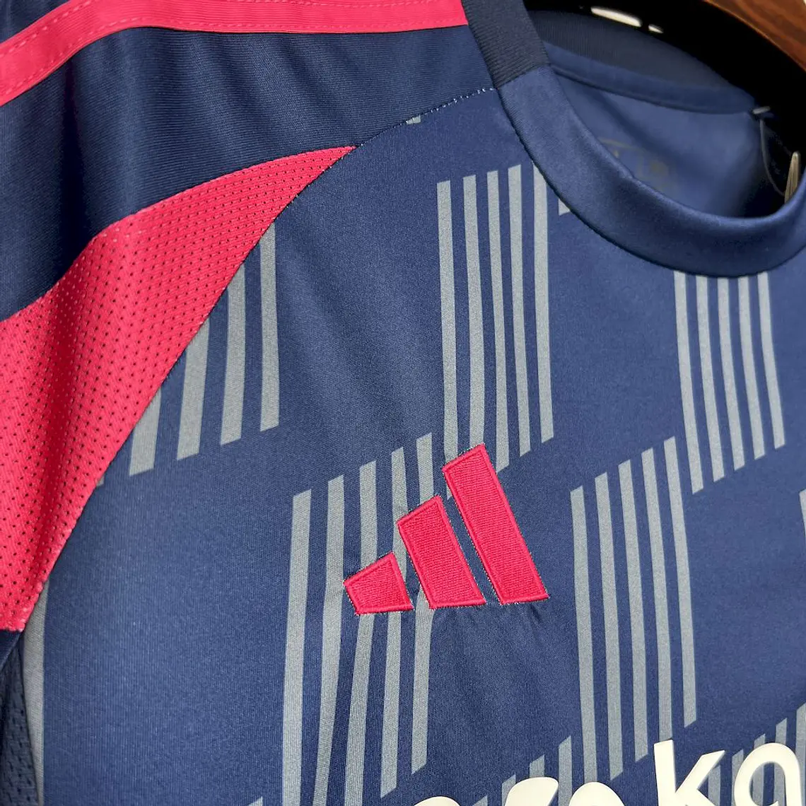 Nottingham Forest Away 24/25 7