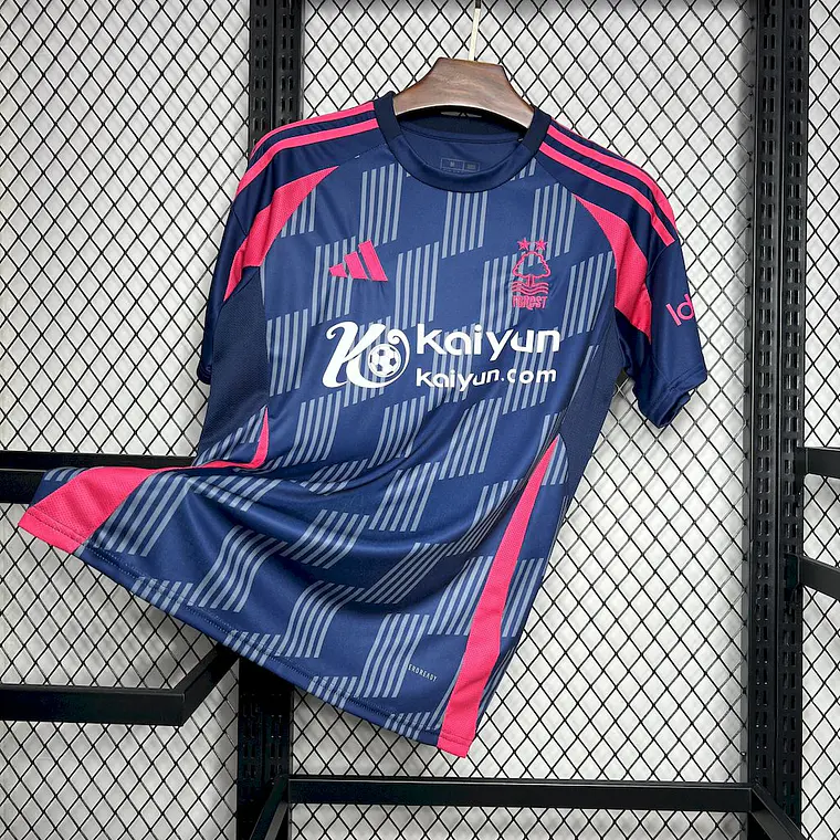 Nottingham Forest Away 24/25 3