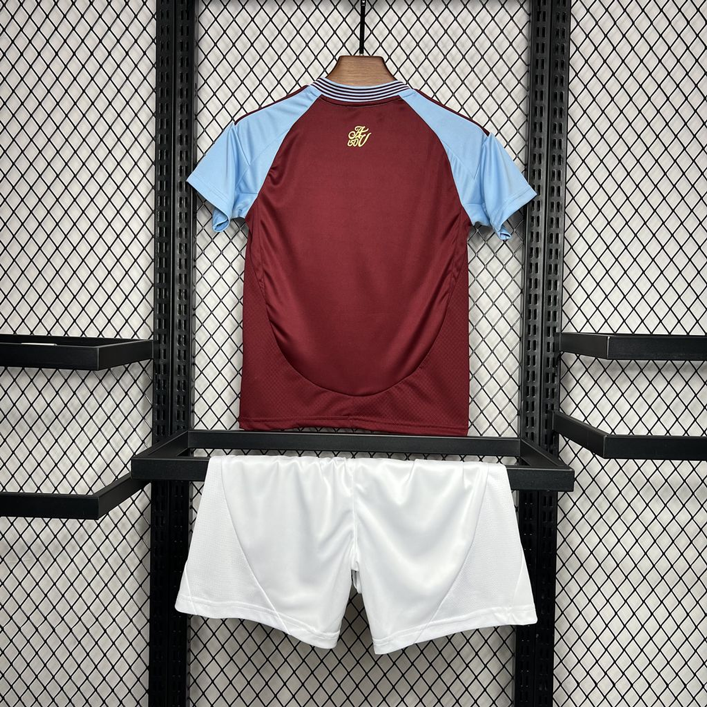 Aston Villa Home 24/25 Kit Criança  3