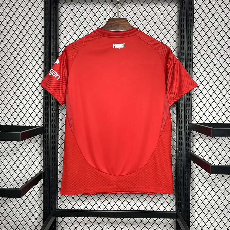 Nottingham Forest Home 24/25 4