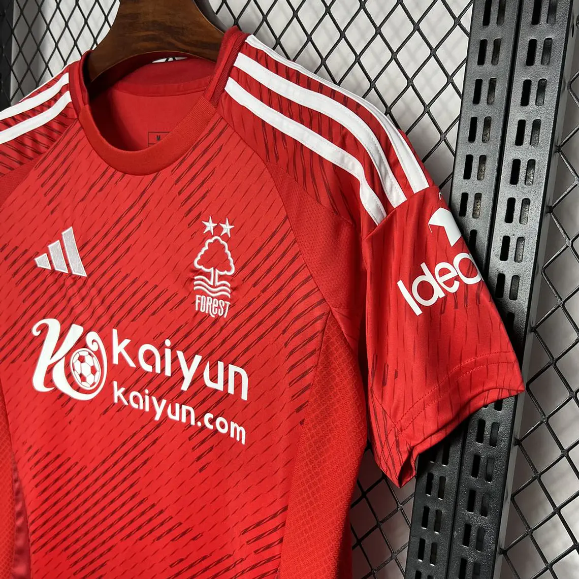 Nottingham Forest Home 24/25 5