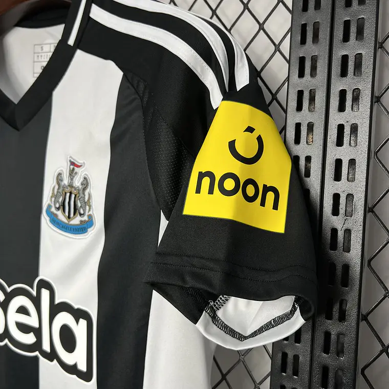 Newcastle United Home 24/25  5