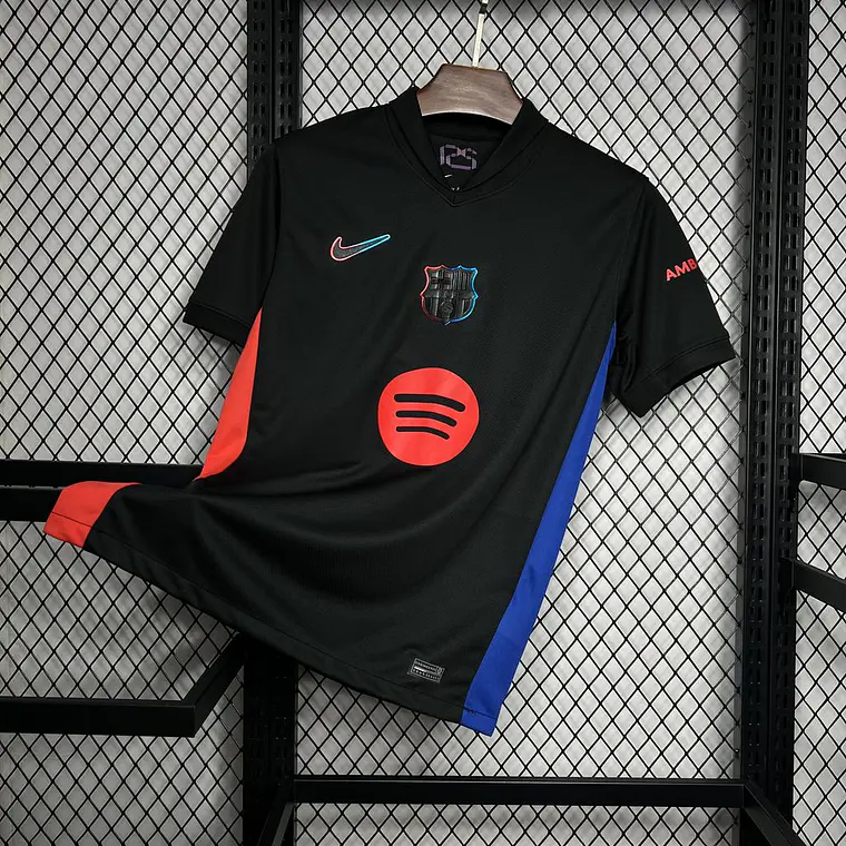 Barcelona Away 24/25 4