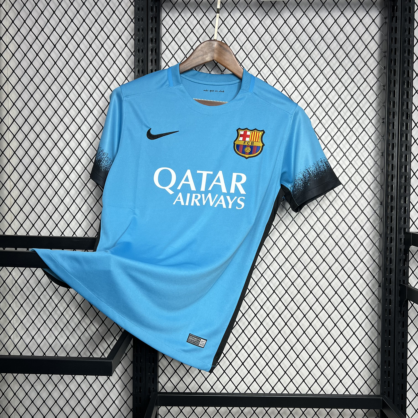 Barcelona Third 15/16 3