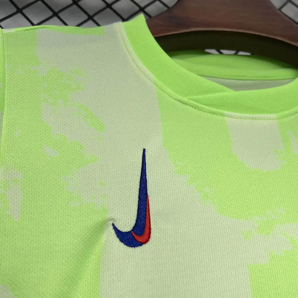 Barcelona Third 24/25 Kit Criança 6