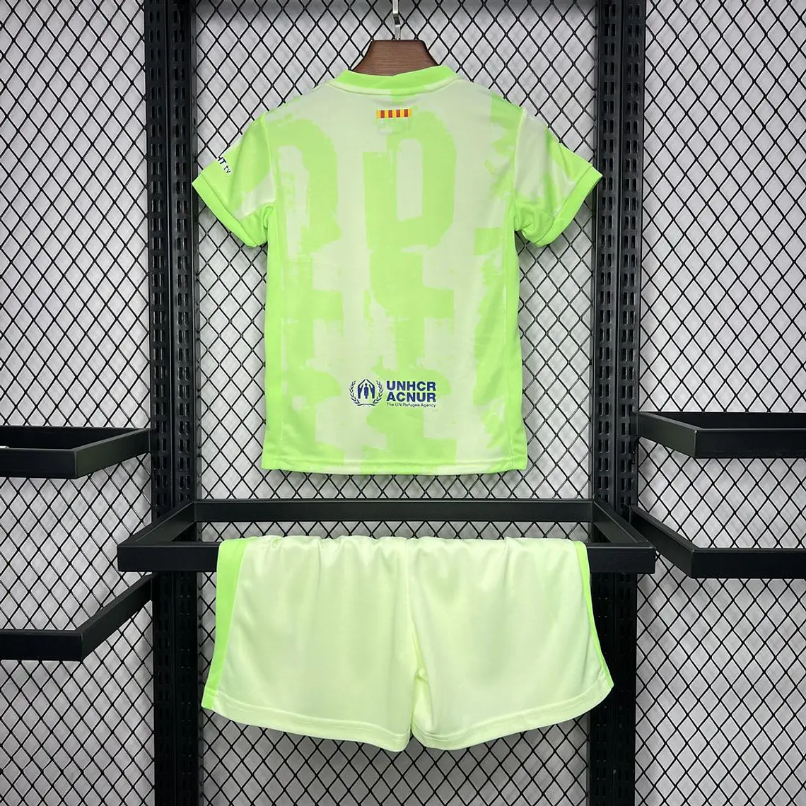 Barcelona Third 24/25 Kit Criança 2