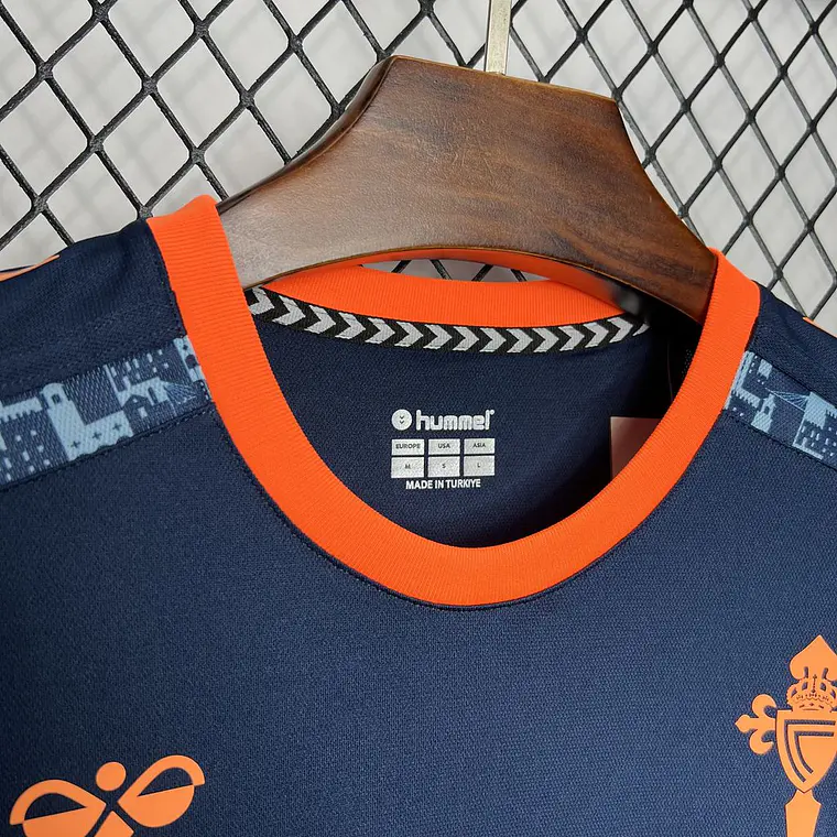 Celta de Vigo Away 24/25 5