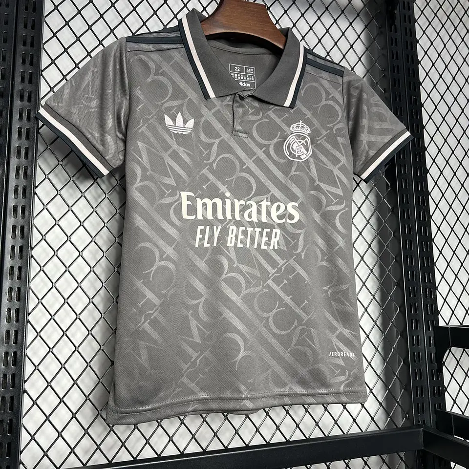 Real Madrid Third 24/25 Kit Criança 5