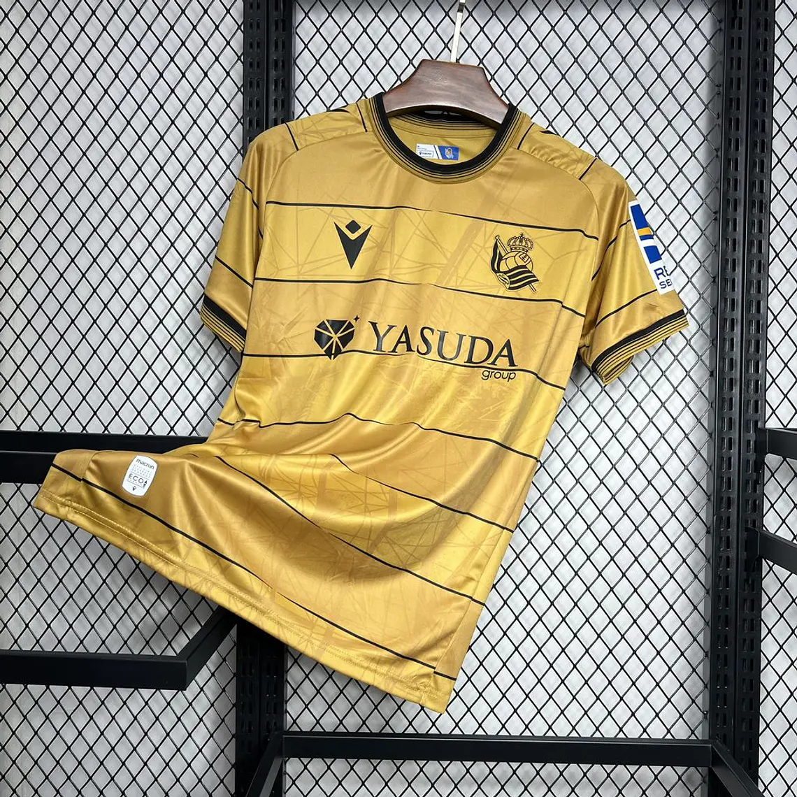 Real Sociedad Away 24/25 4
