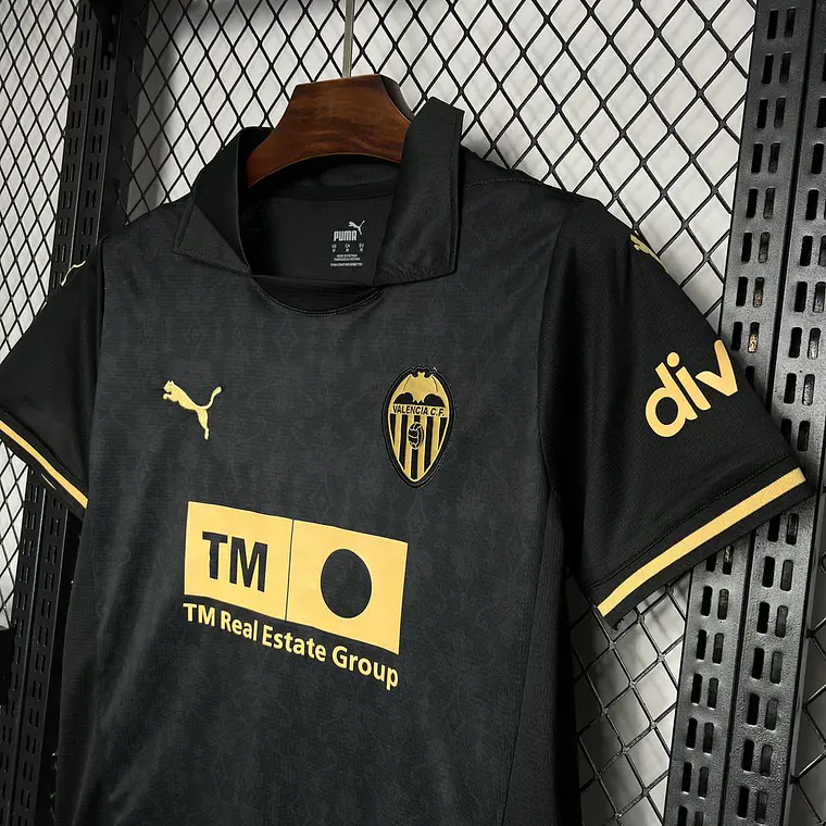 Valência Away 24/25 6