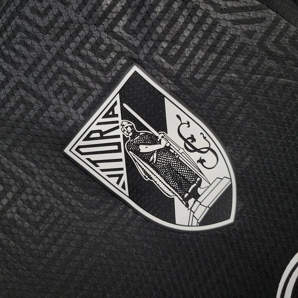 Vitória SC Away 24/25 8