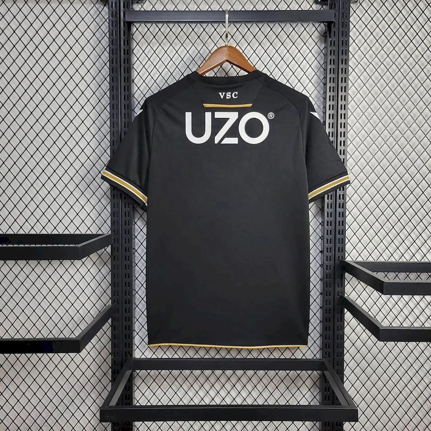 Vitória SC Away 24/25 3