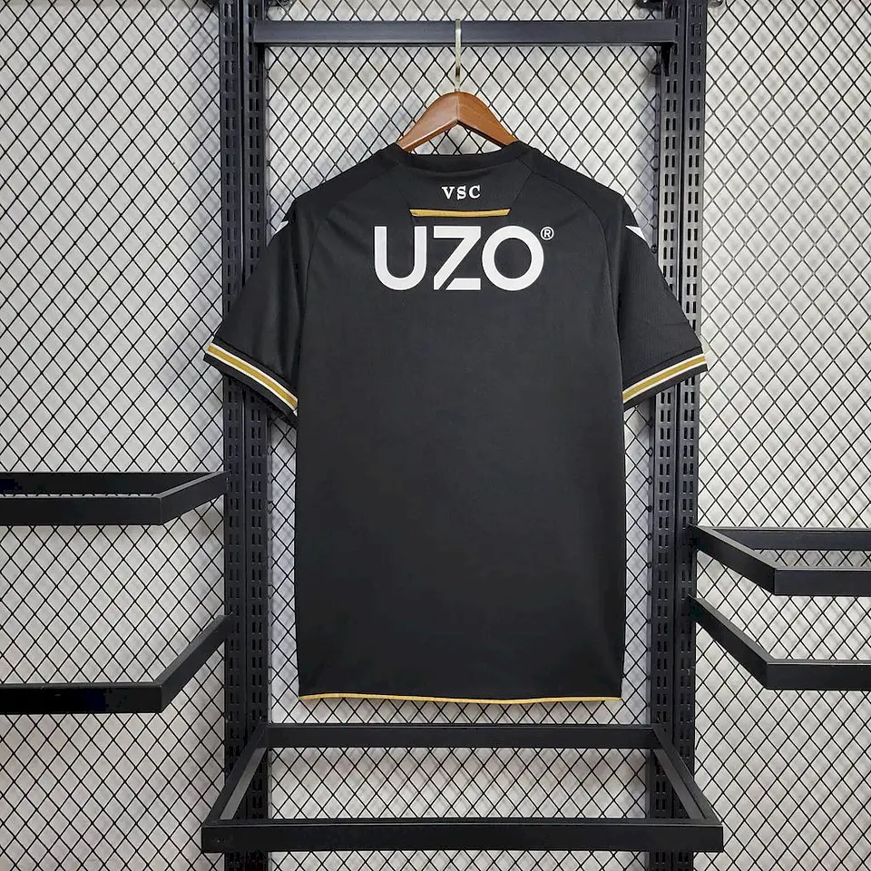Vitória SC Away 24/25 3