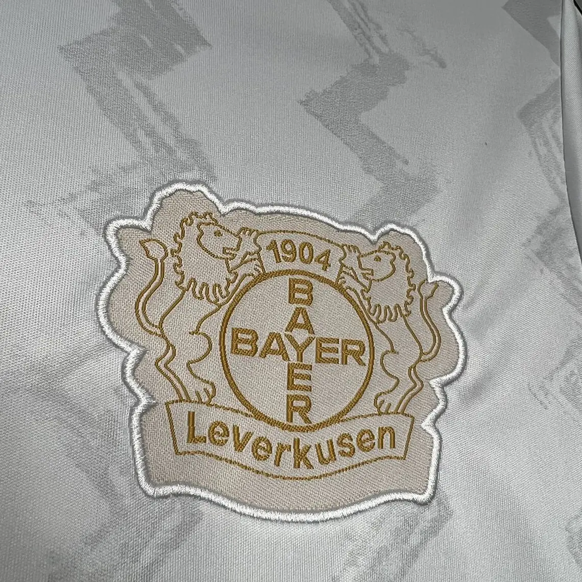 Bayer Leverkusen Away 24/25 7