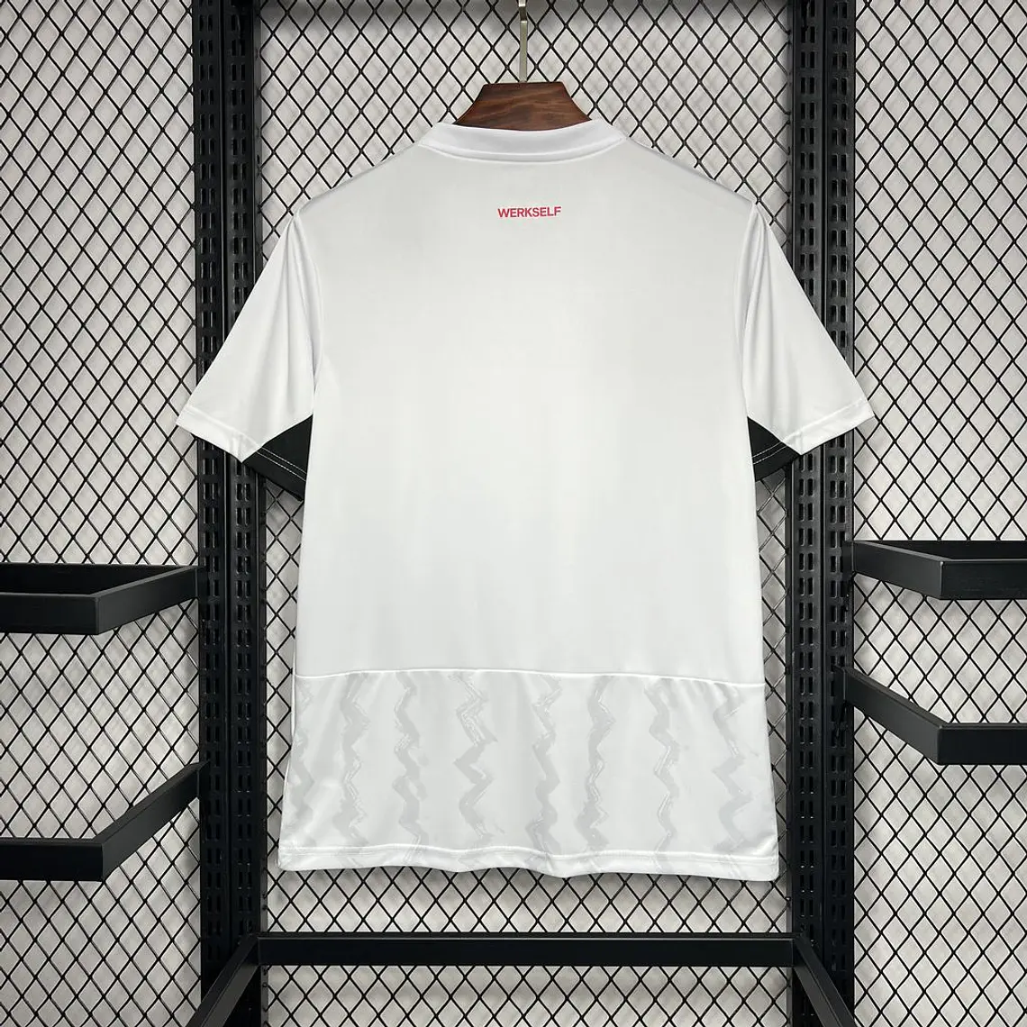 Bayer Leverkusen Away 24/25 3