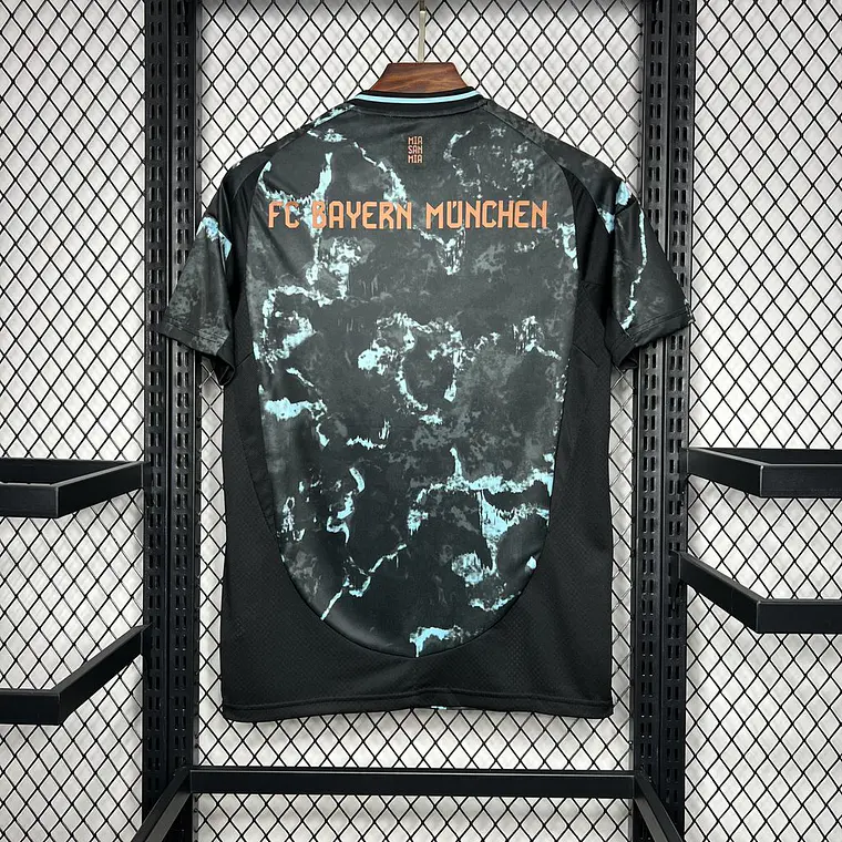 Bayern Away 24/25 3
