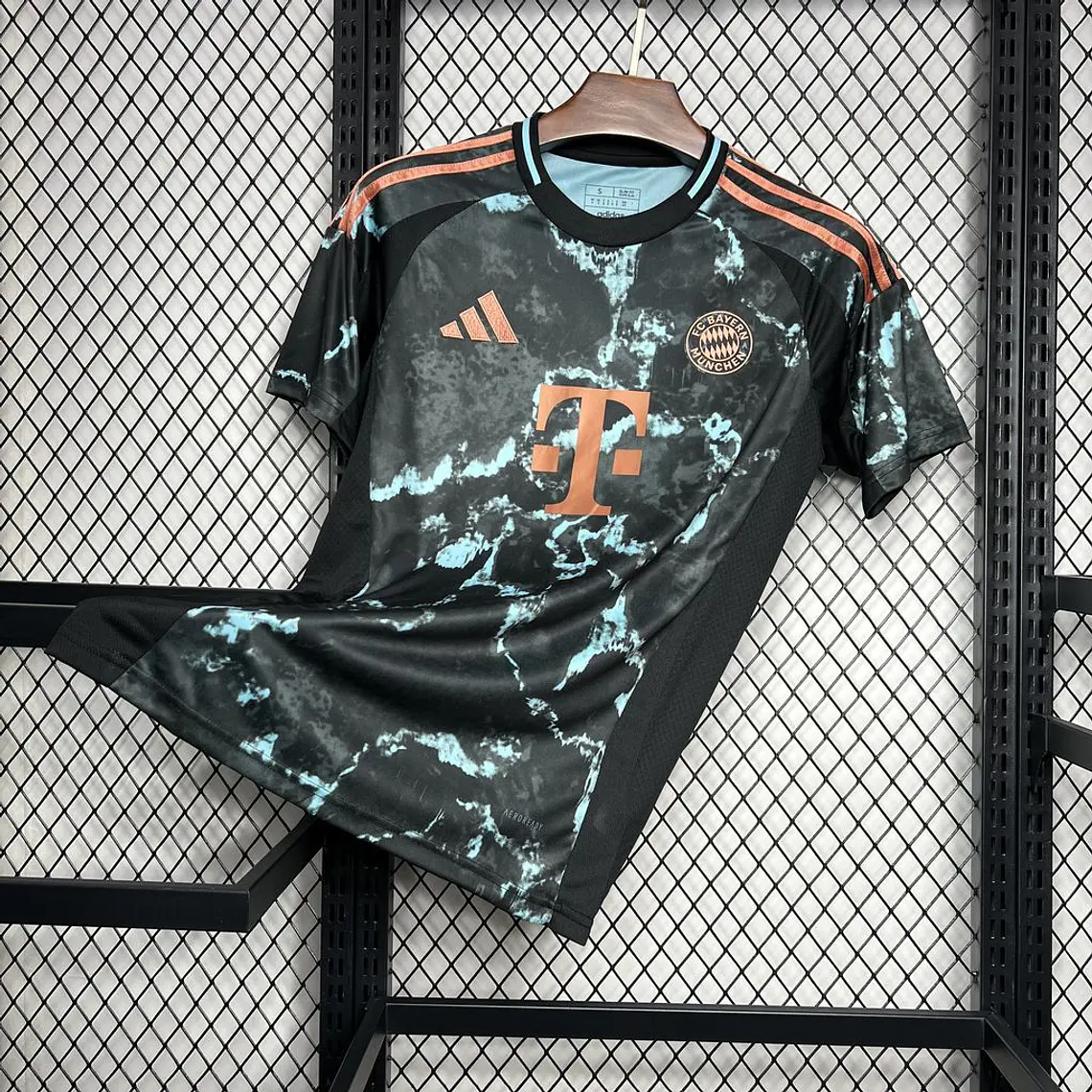 Bayern Away 24/25 4