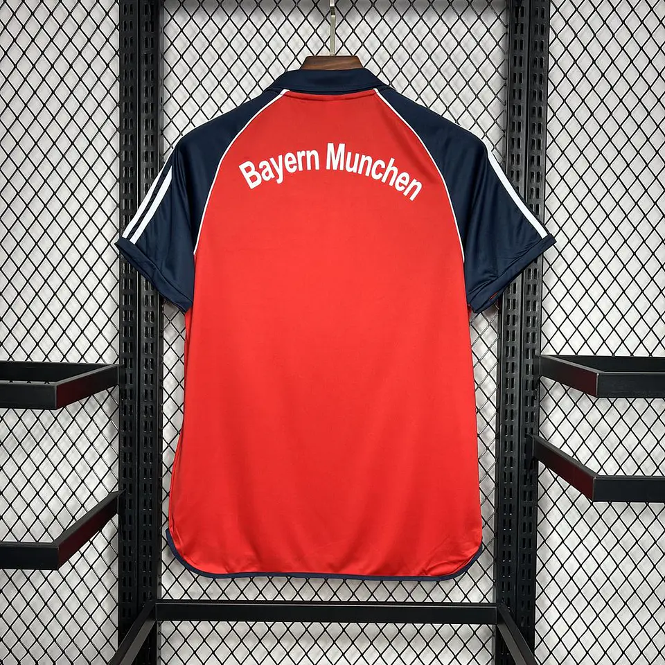 Bayern Home 00/01 3