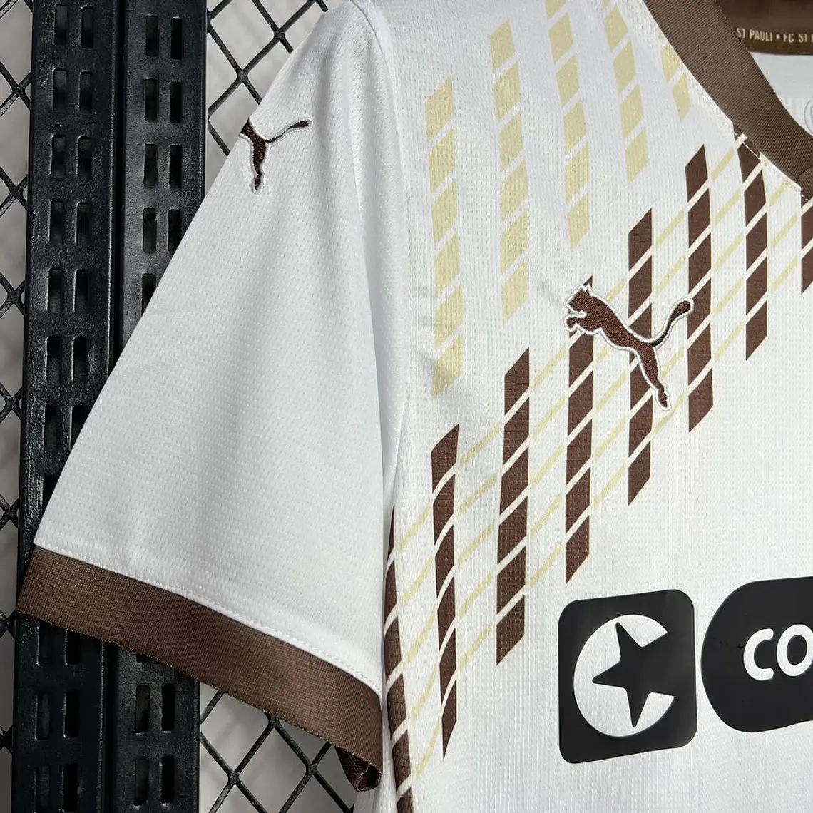 St Pauli Away 24/25 6