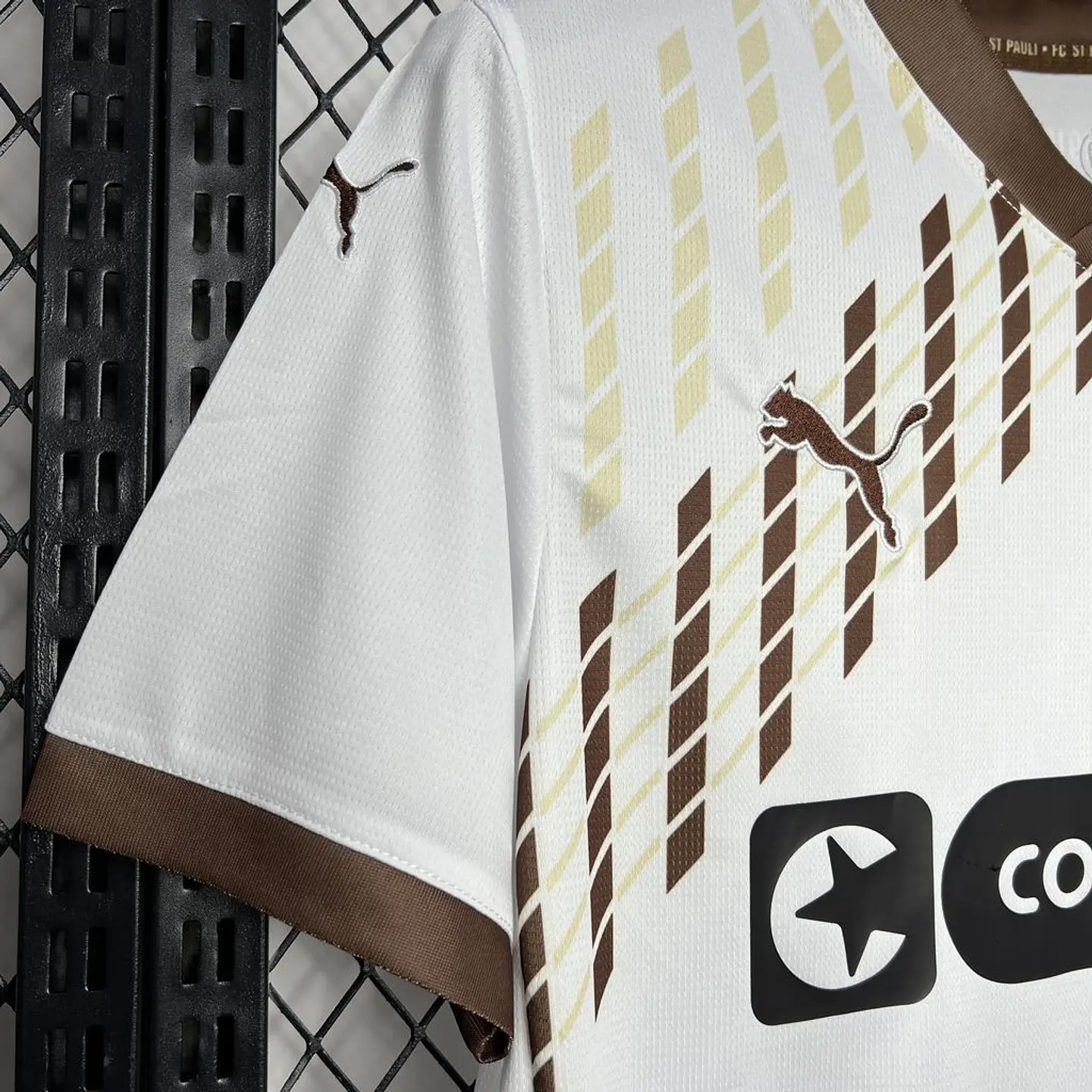 St Pauli Away 24/25 6